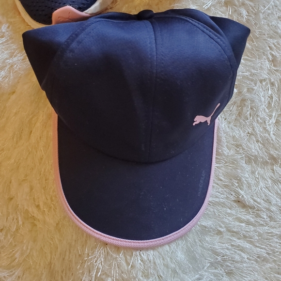 Puma Gymshoe & Hat - Picture 4 of 4